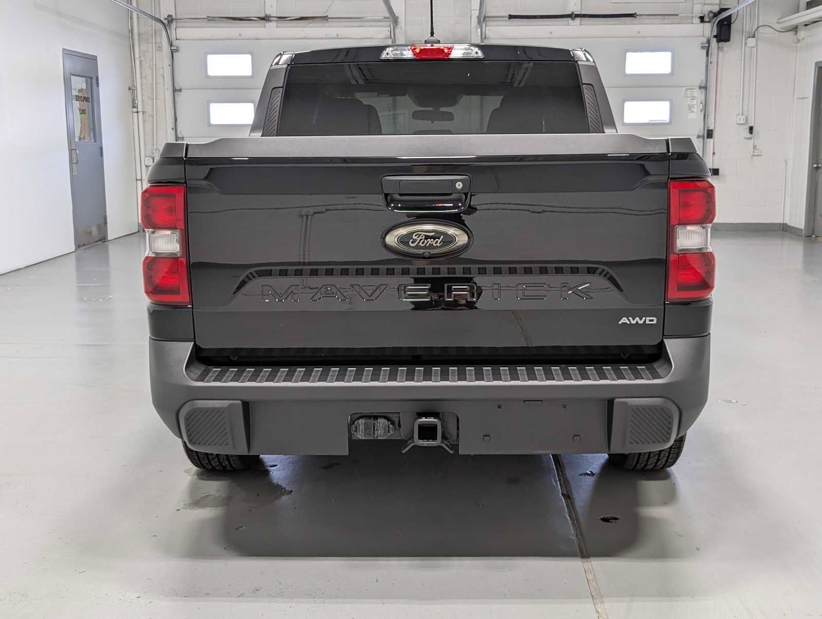 Used 2024 Ford Maverick XLT w/ XLT Luxury Package AWD/4WD image 9