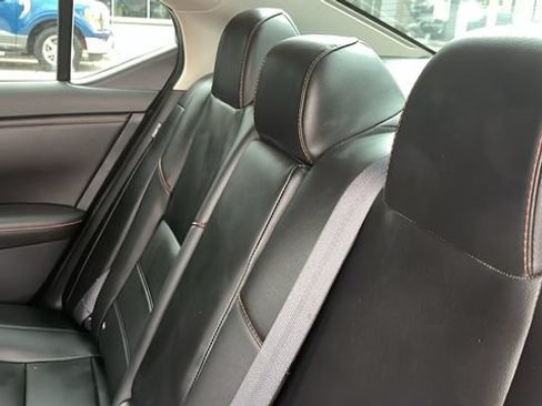 Used 2024 Nissan Sentra SR w/ SR Premium Package FWD image 19