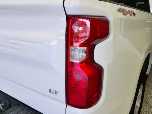 Used 2020 Chevrolet Silverado 1500 LT w/ All-Star Edition AWD/4WD image 36