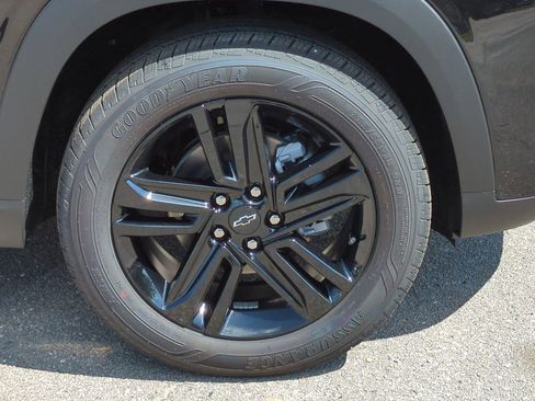 New 2026 Chevrolet Trax ACTIV w/ Driver Confidence Package FWD image 11