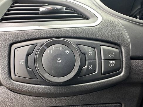 Certified 2022 Ford Edge Titanium image 15