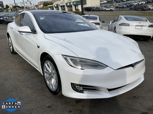 Used 2017 Tesla Model S 100D image 71