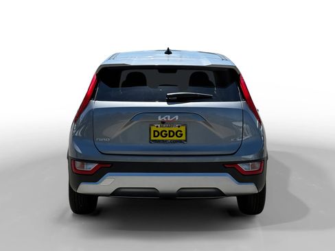 New 2026 Kia Niro LX FWD image 4