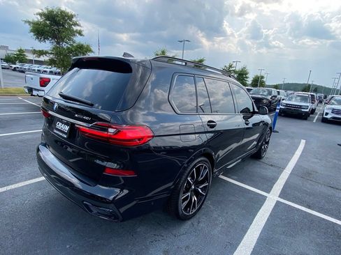 Used 2022 BMW X7 xDrive40i w/ M Sport Package AWD/4WD image 7