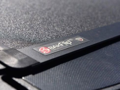 Used 2022 Toyota Tundra SR5 w/ SR5 Premium Package image 7