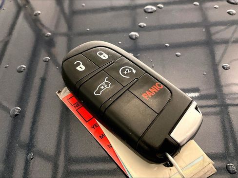 Used 2021 Jeep Grand Cherokee 80th Anniversary w/ Quick Order Package 28K 80th image 9