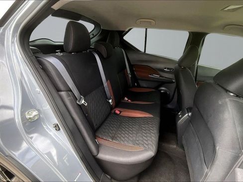 Used 2023 Nissan Kicks SR FWD image 26