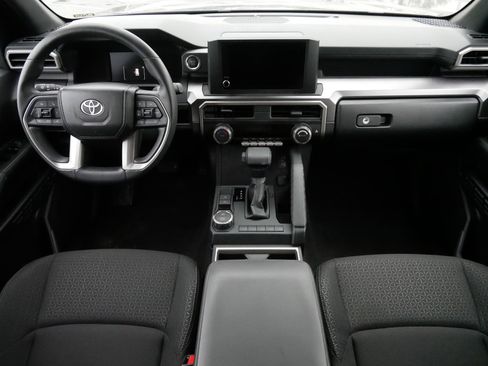 Certified 2025 Toyota 4Runner SR5 image 10