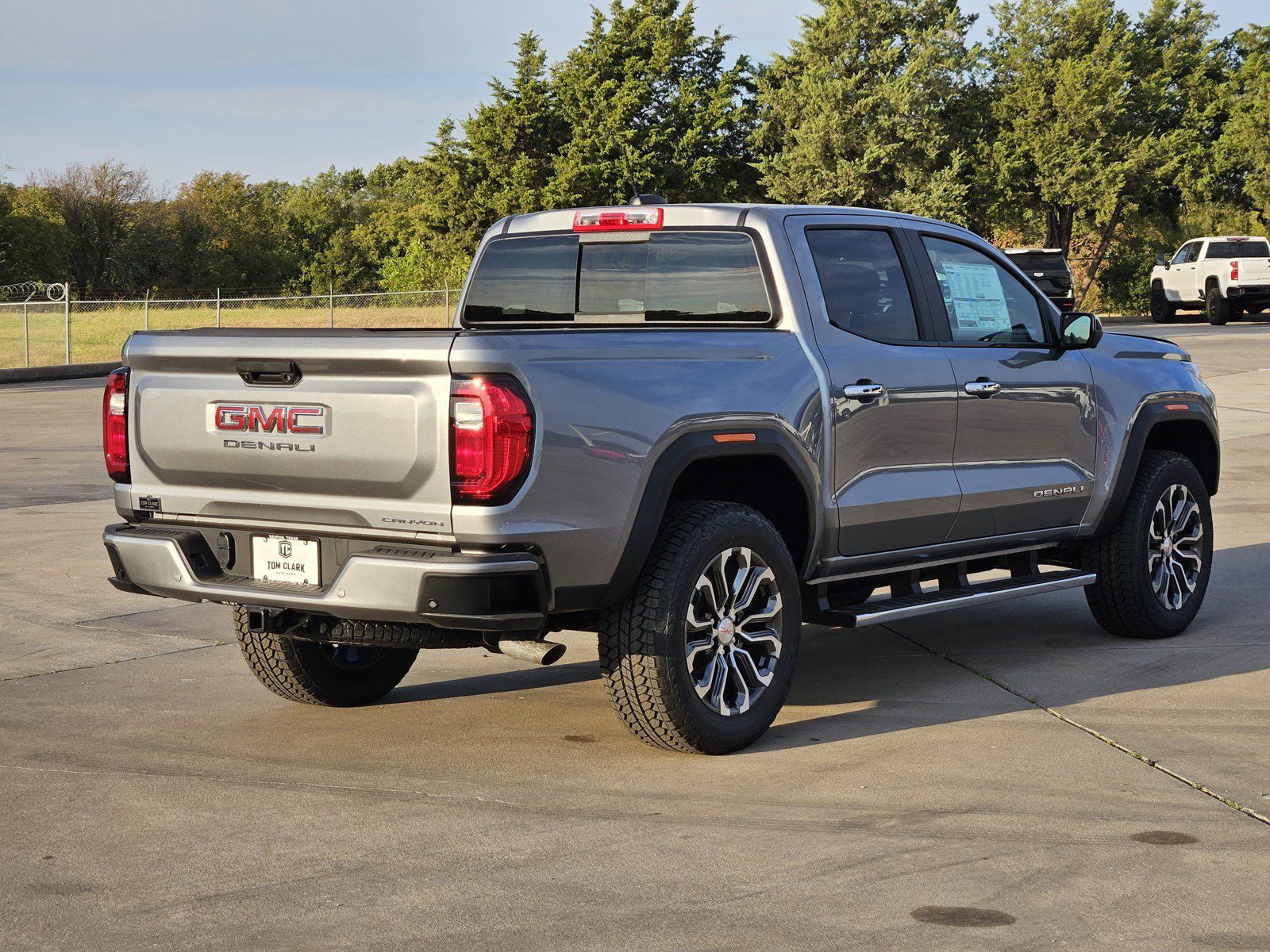 New 2026 GMC Canyon Denali AWD/4WD image 4