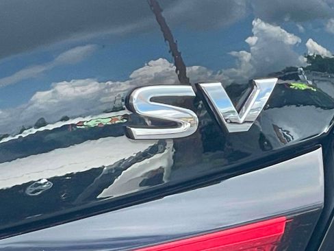 Used 2022 Nissan Altima 2.5 SV FWD image 8