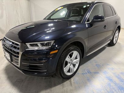 Used 2019 Audi Q5 2.0T Premium Plus w/ Premium Plus Package