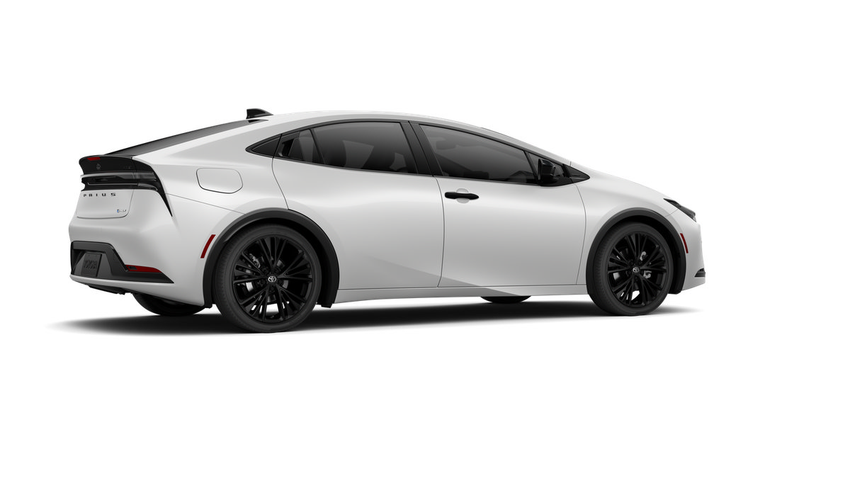 New 2027 Toyota Prius Plug-In Hybrid FWD image 11