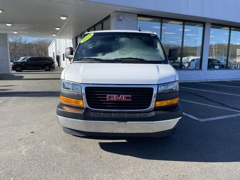Used 2024 GMC Savana 2500 w/ Driver Convenience Package image 2