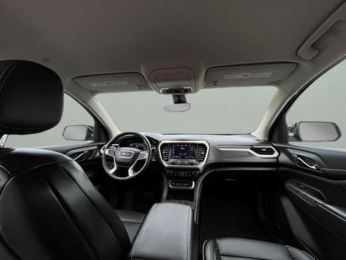 Used 2023 GMC Acadia Denali w/ Denali Technology Package AWD/4WD image 32