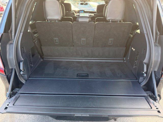 Used 2025 Ford Expedition Platinum w/ Stealth Performance Package AWD/4WD image 11