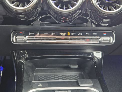 Certified 2025 Mercedes-Benz CLA 35 AMG 4MATIC image 19