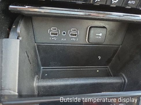 Used 2023 Jeep Grand Cherokee L Limited AWD/4WD image 38