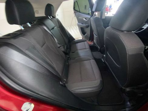 Used 2022 Buick Envision Preferred FWD image 31