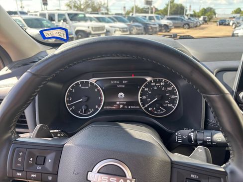 Used 2025 Nissan Rogue SV AWD/4WD image 41