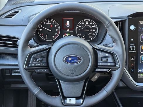 New 2026 Subaru Crosstrek 2.5i Limited w/ Crosstrek Mirror Package image 18