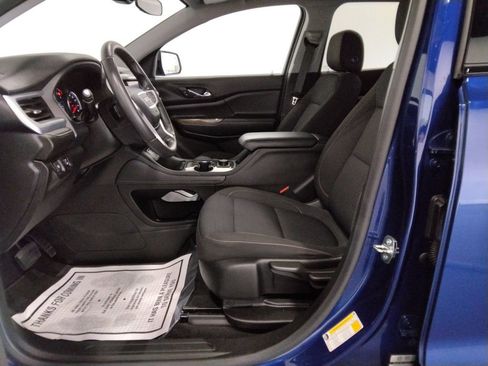 Used 2023 GMC Acadia SLE w/ Elevation Edition image 31