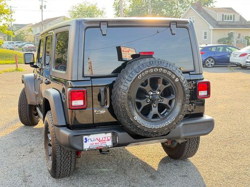 Used 2021 Jeep Wrangler Unlimited Sport AWD/4WD image 88