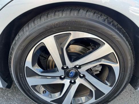 Used 2022 Subaru Legacy Limited image 9