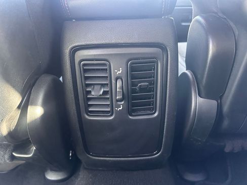 Used 2023 Dodge Durango GT image 21