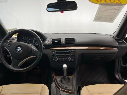 Used 2010 BMW 128i Convertible image 14