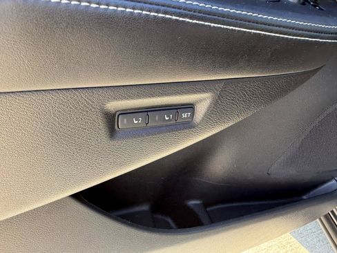 Used 2015 Nissan Murano SL w/ SL Technology Package FWD image 14