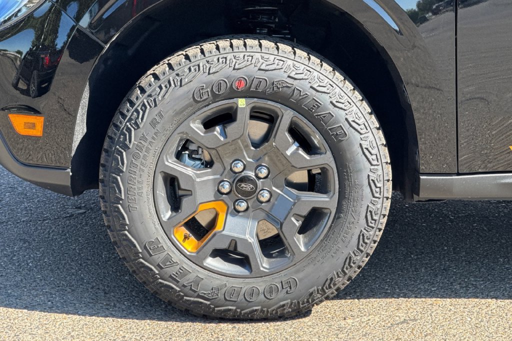 New 2026 Ford Maverick Tremor AWD/4WD image 25