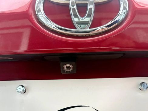 Used 2015 Toyota Corolla LE FWD image 37
