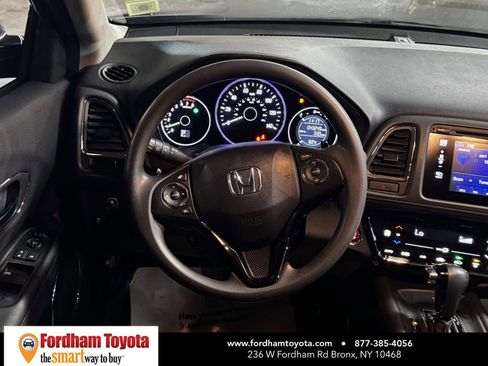 Used 2018 Honda HR-V EX image 14