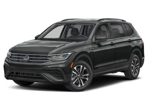 Used 2022 Volkswagen Tiguan S image 1
