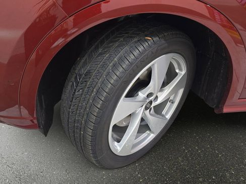 New 2025 Audi Q5 Prestige image 32