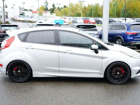 Used 2014 Ford Fiesta ST w/ ST Recaro Package image 6