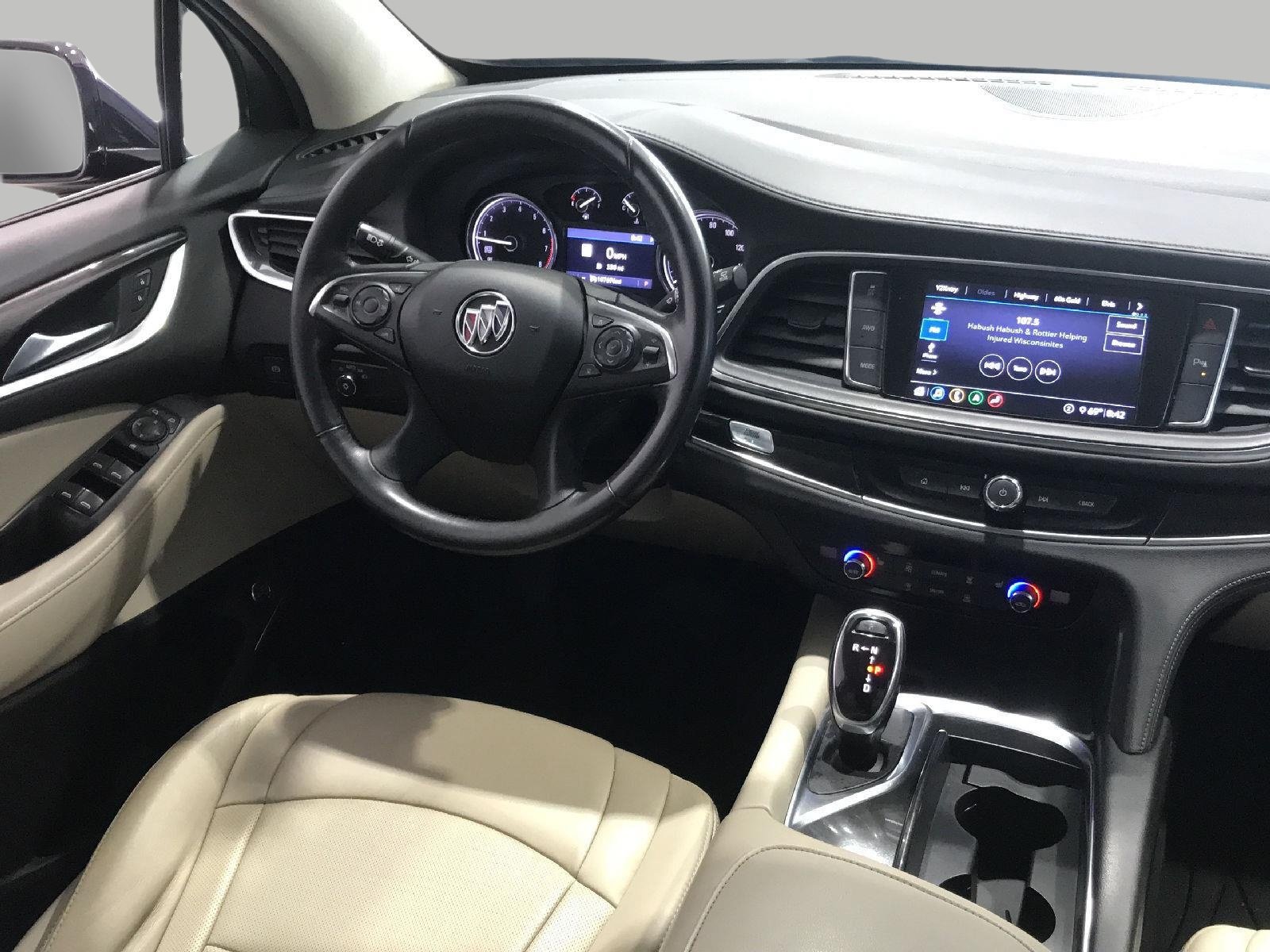 Used 2020 Buick Enclave Essence w/ Sound and Sites Package AWD/4WD image 5