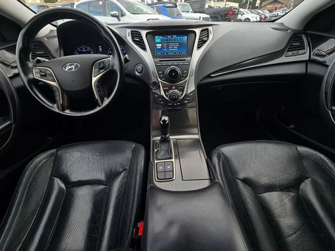 Used 2013 Hyundai Azera FWD image 16