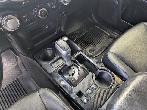 Used 2019 Toyota 4Runner TRD Off-Road Premium AWD/4WD image 20