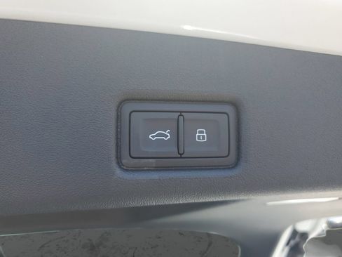 New 2026 Audi Q5 Premium AWD/4WD image 9