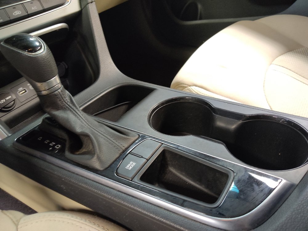 Used 2016 Hyundai Sonata SE FWD image 26
