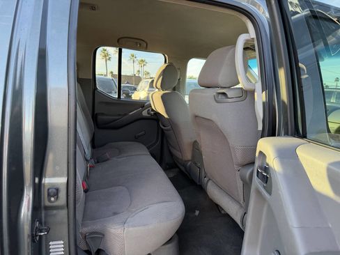 Used 2007 Nissan Frontier SE image 22