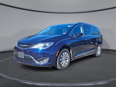 Used 2019 Chrysler Pacifica Touring-L