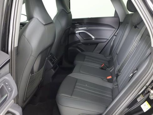 New 2025 Audi Q5 Premium Plus image 15