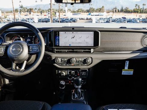 New 2026 Jeep Gladiator Mojave AWD/4WD image 15