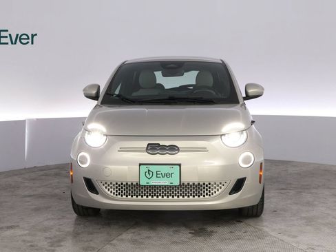Used 2025 FIAT 500 e FWD image 12