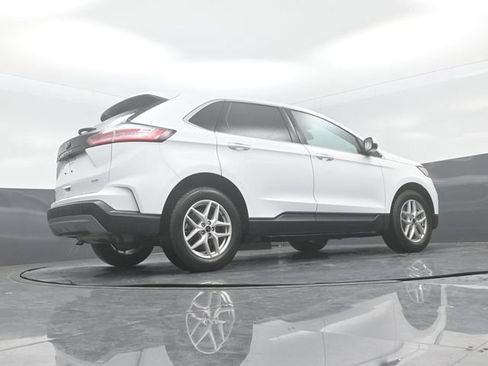 Certified 2024 Ford Edge SEL w/ Convenience Package AWD/4WD image 22