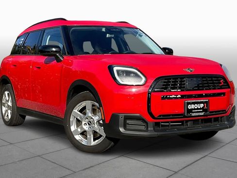 Certified 2025 MINI Cooper Countryman S w/ Comfort Package Max image 2
