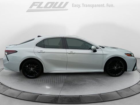 Used 2023 Toyota Camry XSE FWD image 10