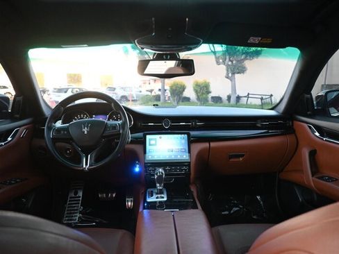 Used 2015 Maserati Quattroporte S Q4 image 51